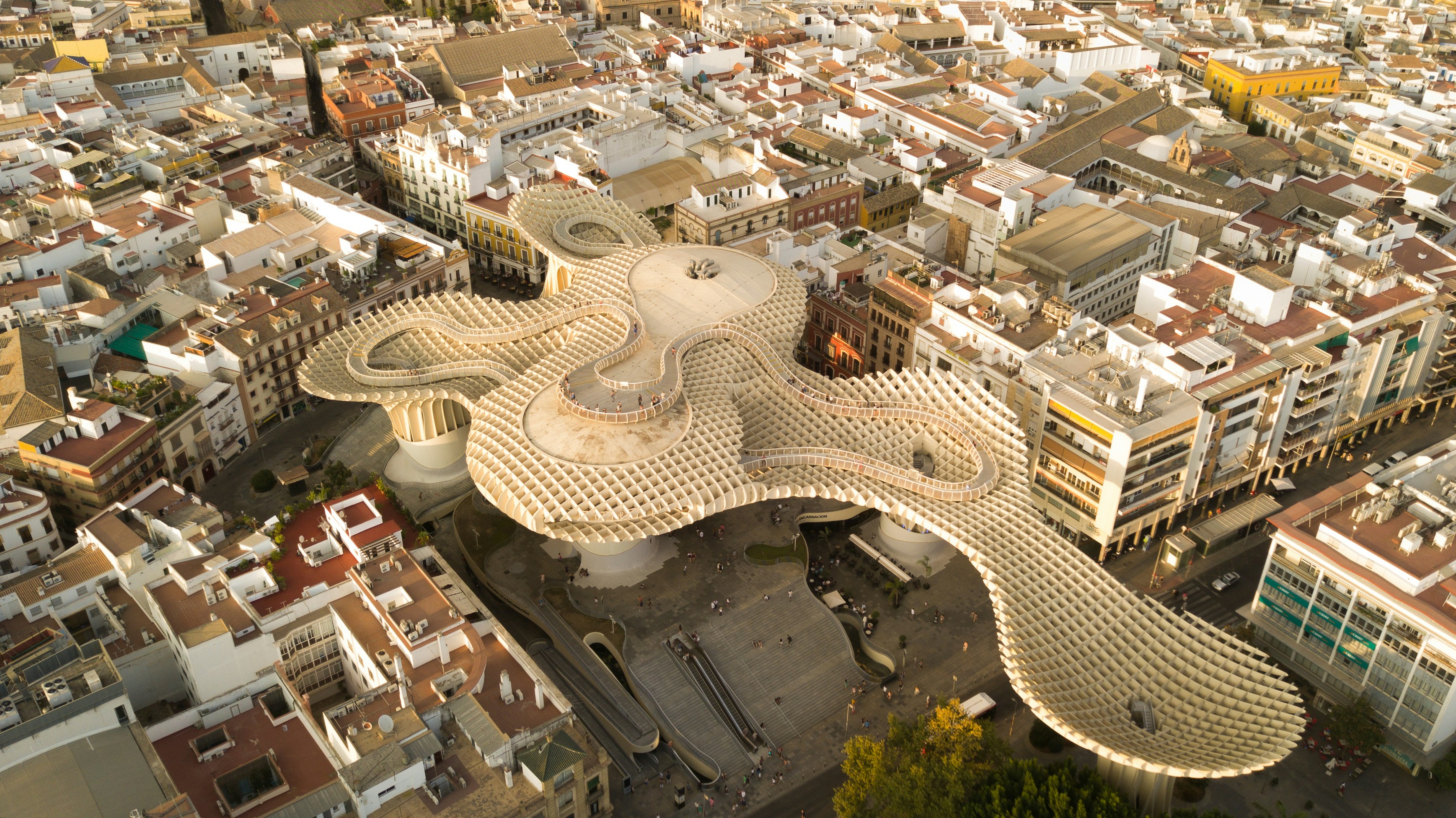 Los 20 mejores expertos en avatar virtual para empresas en Sevilla