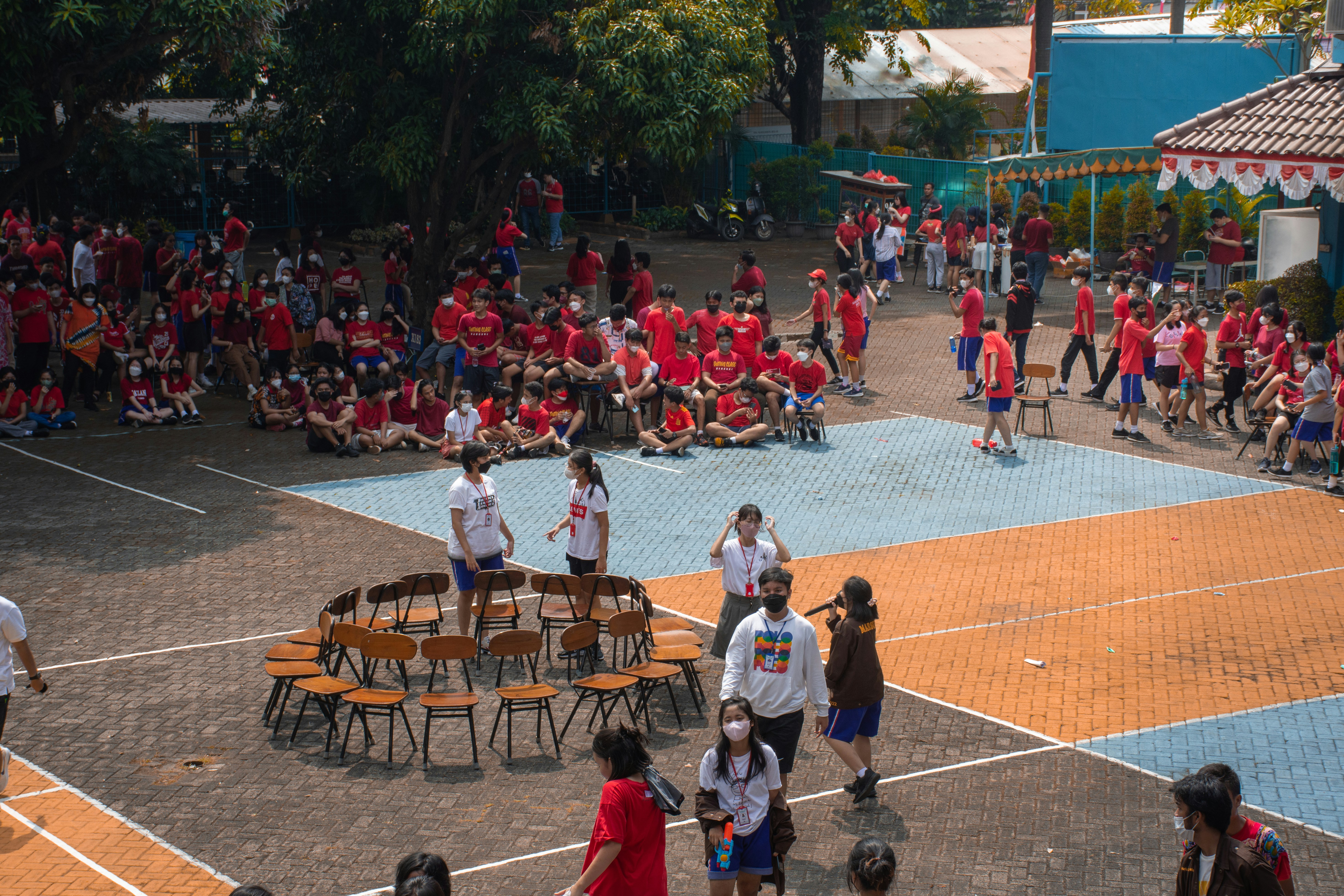Transmisión: Un marco versátil para el aprendizaje en espacios de clase estructurados
