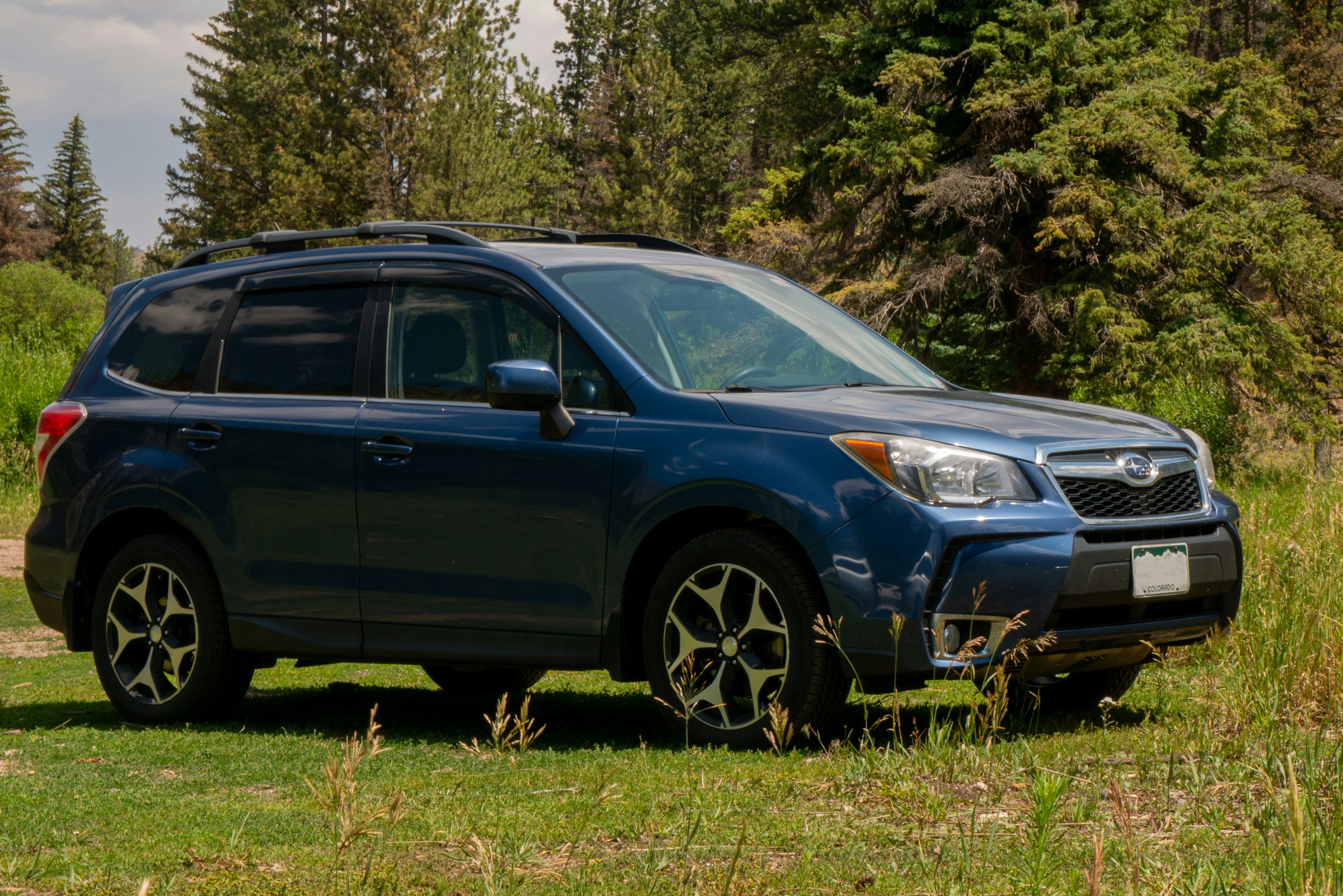 Tres SUVs subcompactos por menos de $25,000 que realmente valen la pena