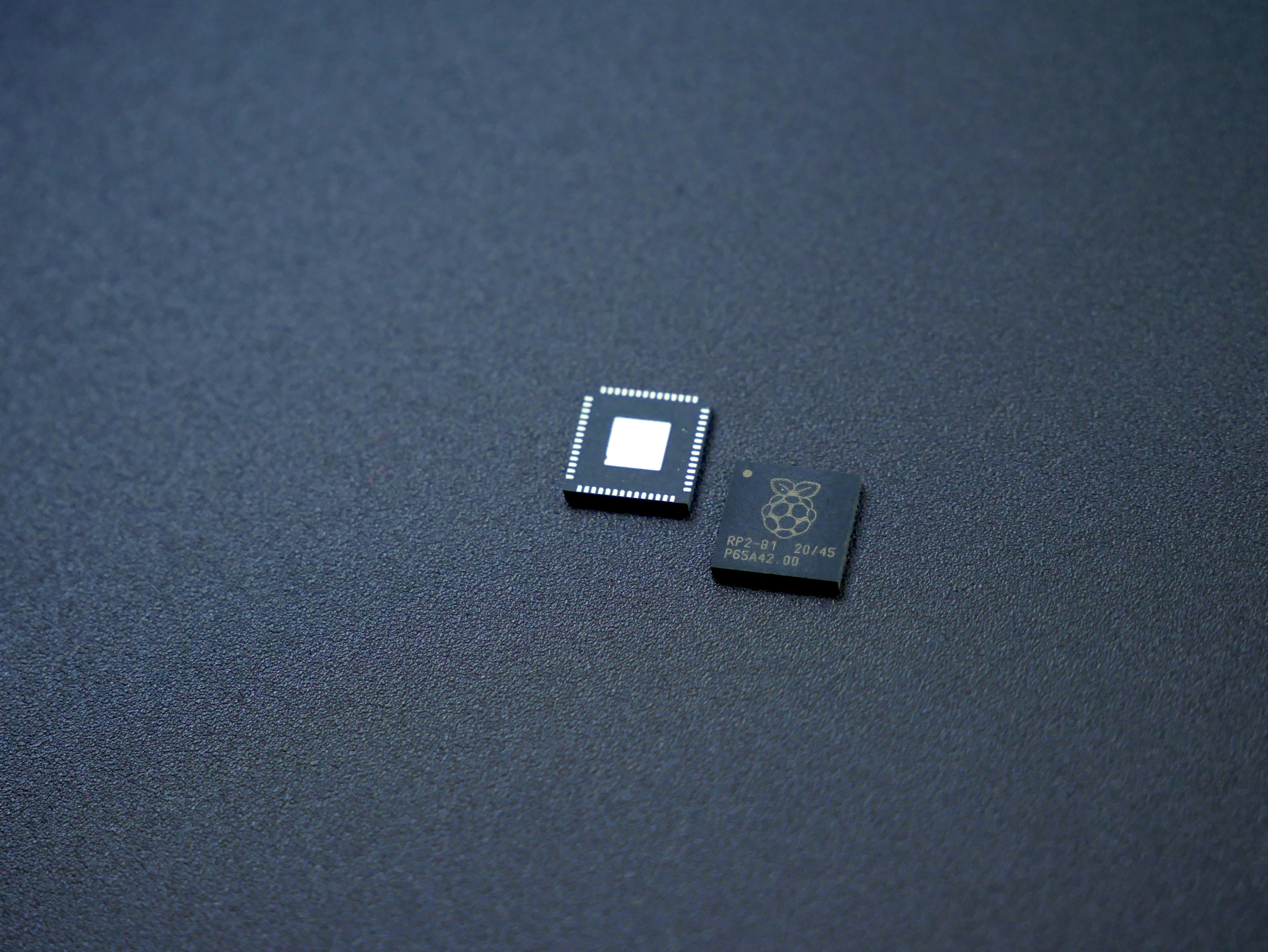 TS-Memory: Memoria Plug-and-Play para Modelos Base de Series Temporales