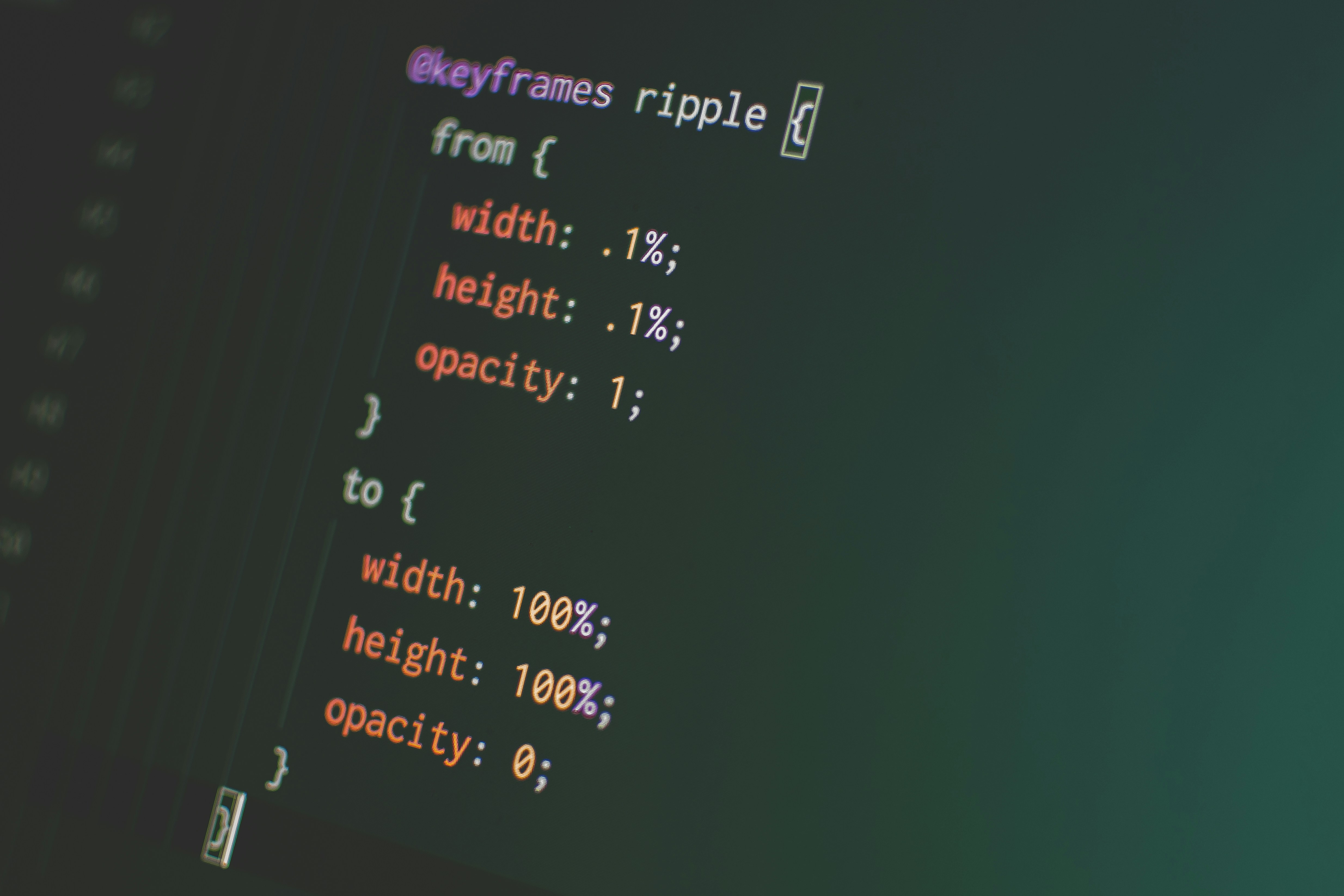 TypeScript sin tsc en 2026: comparativa Node.js 24, Bun y Deno