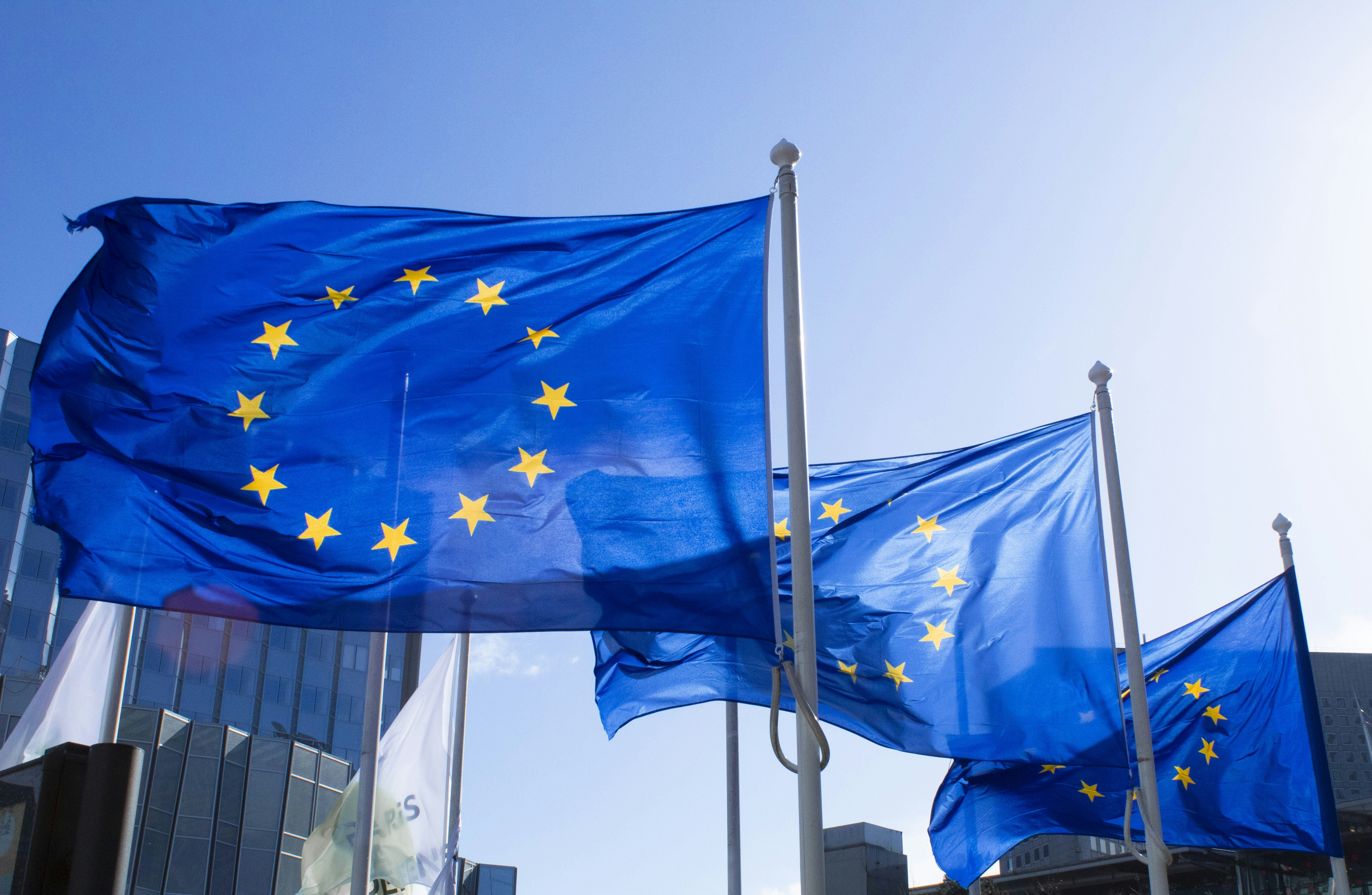 UE publica su guía de etiquetado de contenido IA