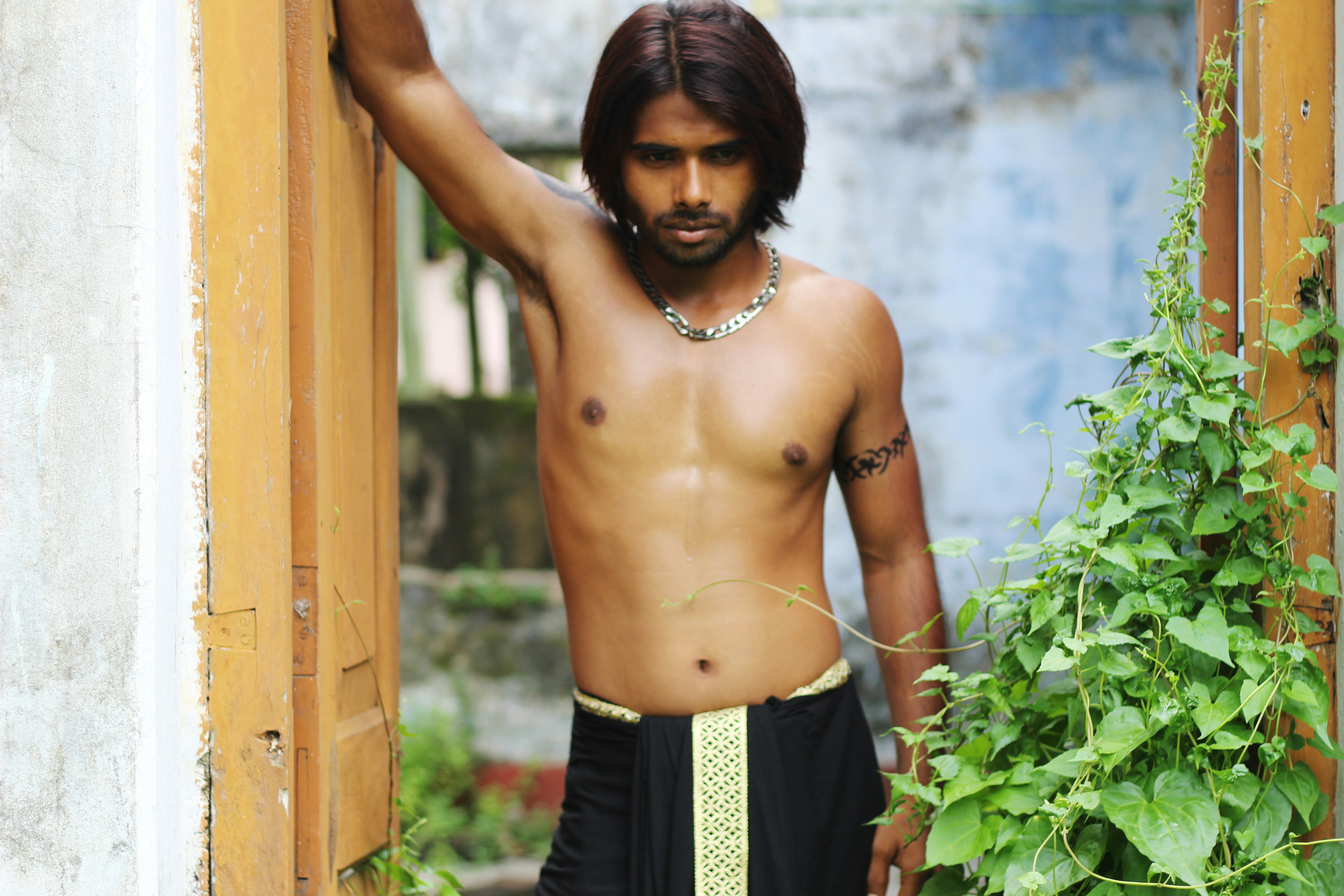 Hombre danés recibe sentencia suspendida por compartir escenas de desnudos en Reddit