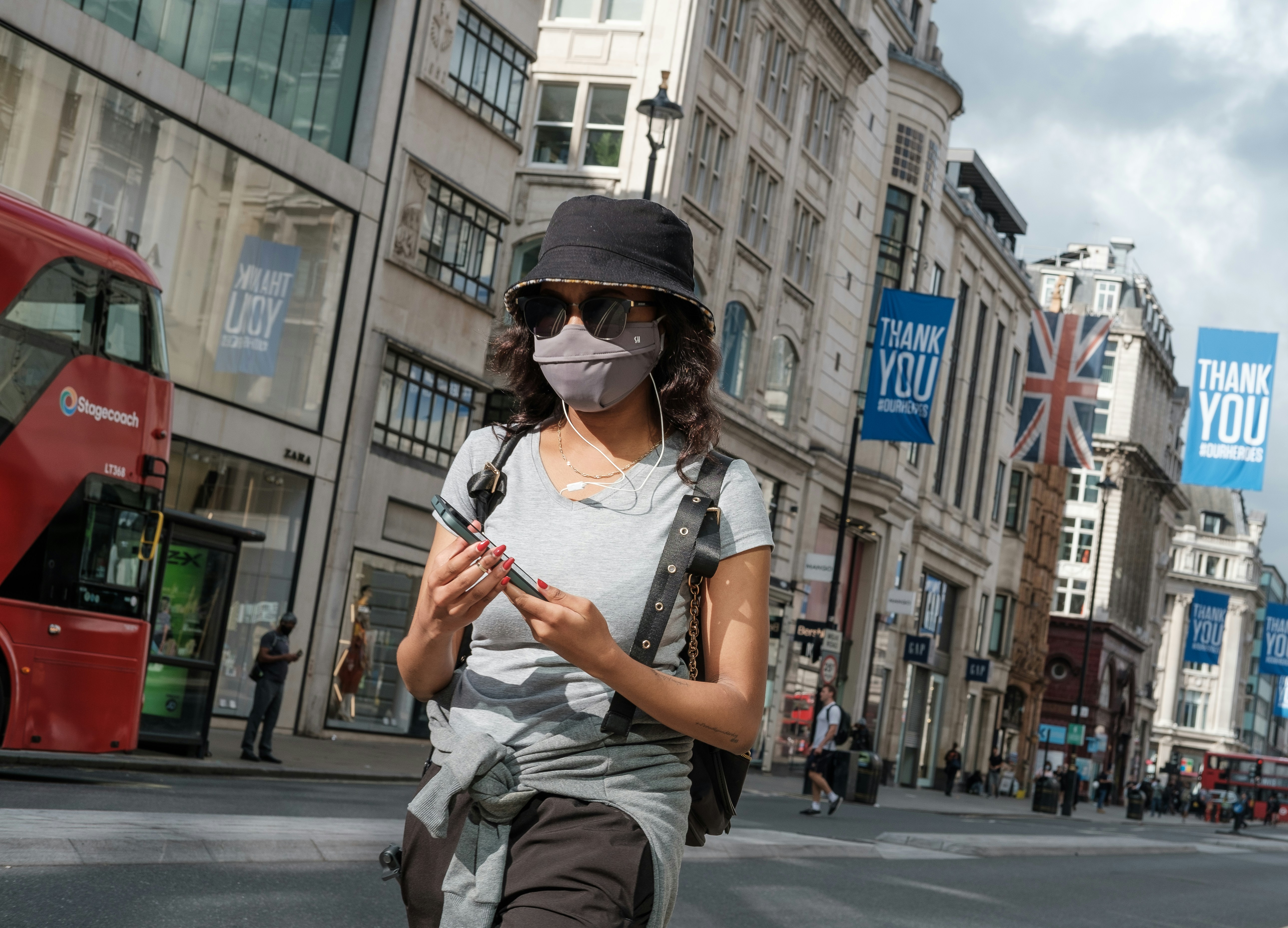 Desde Máscaras hasta Mundos: Una Guía del Viajero para Modelos Mundiales