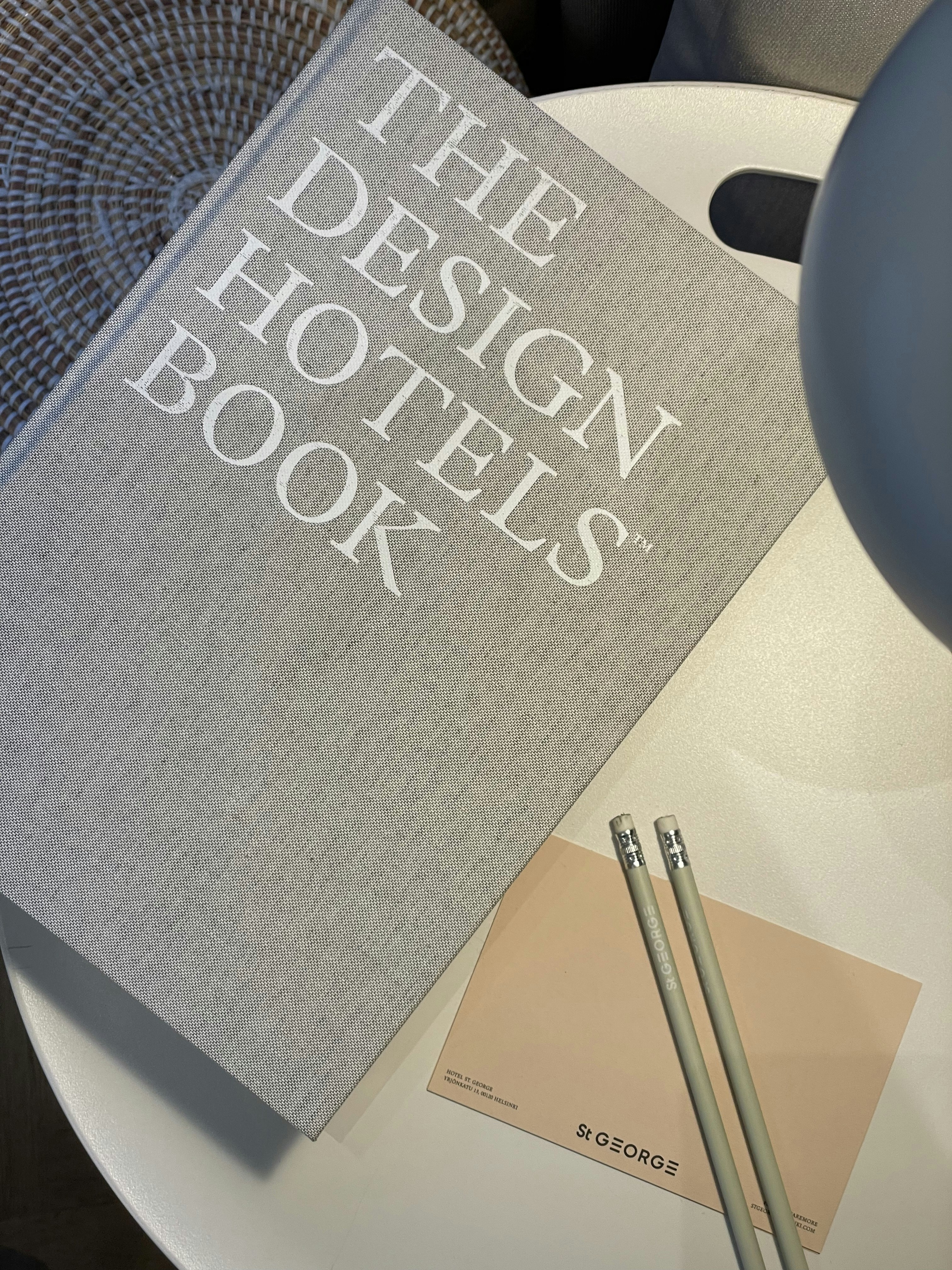 Una semana en la vida de un diseñador con inteligencia artificial