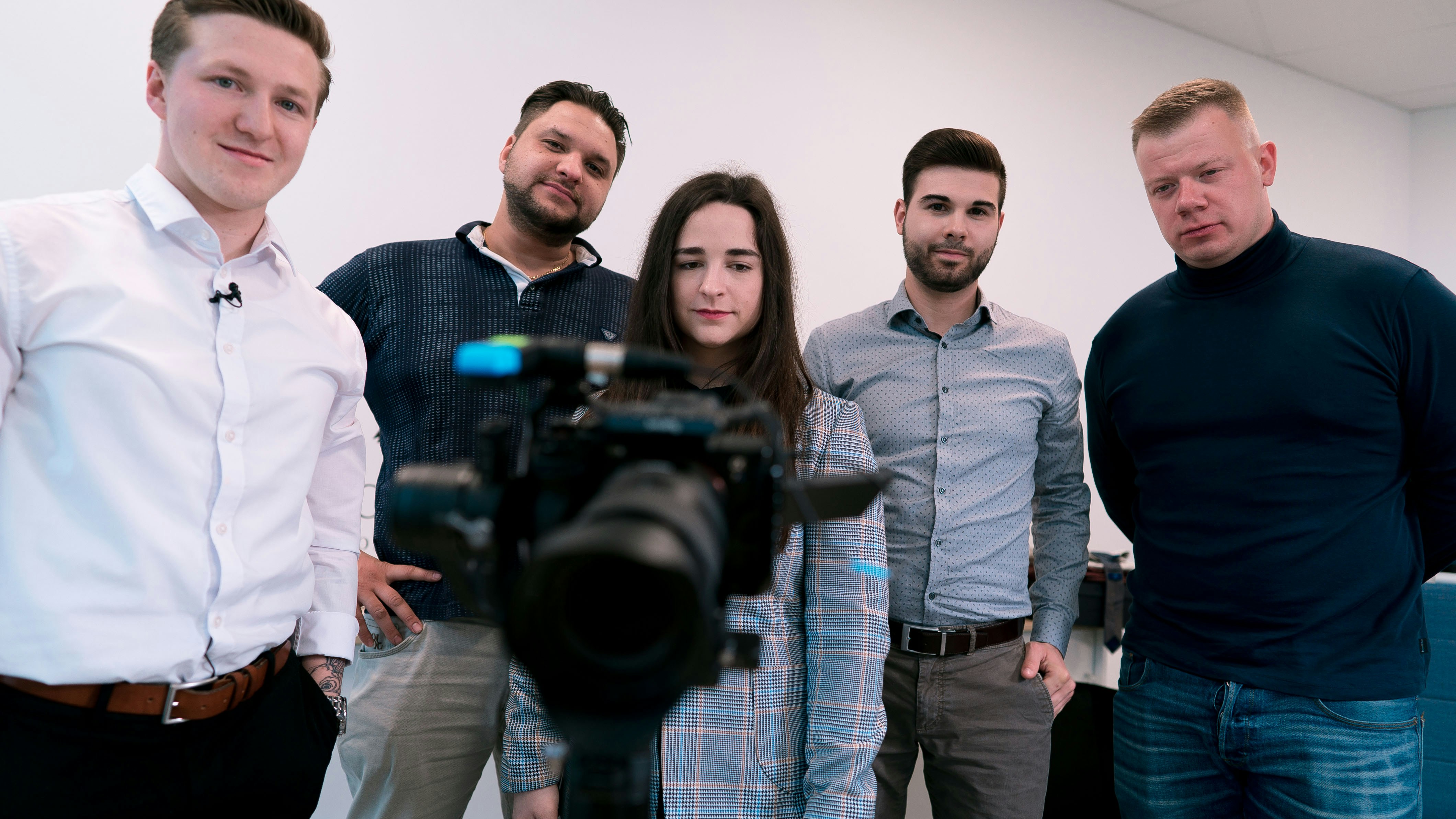 Video con IA: publicidad visual de alta calidad para equipos reducidos