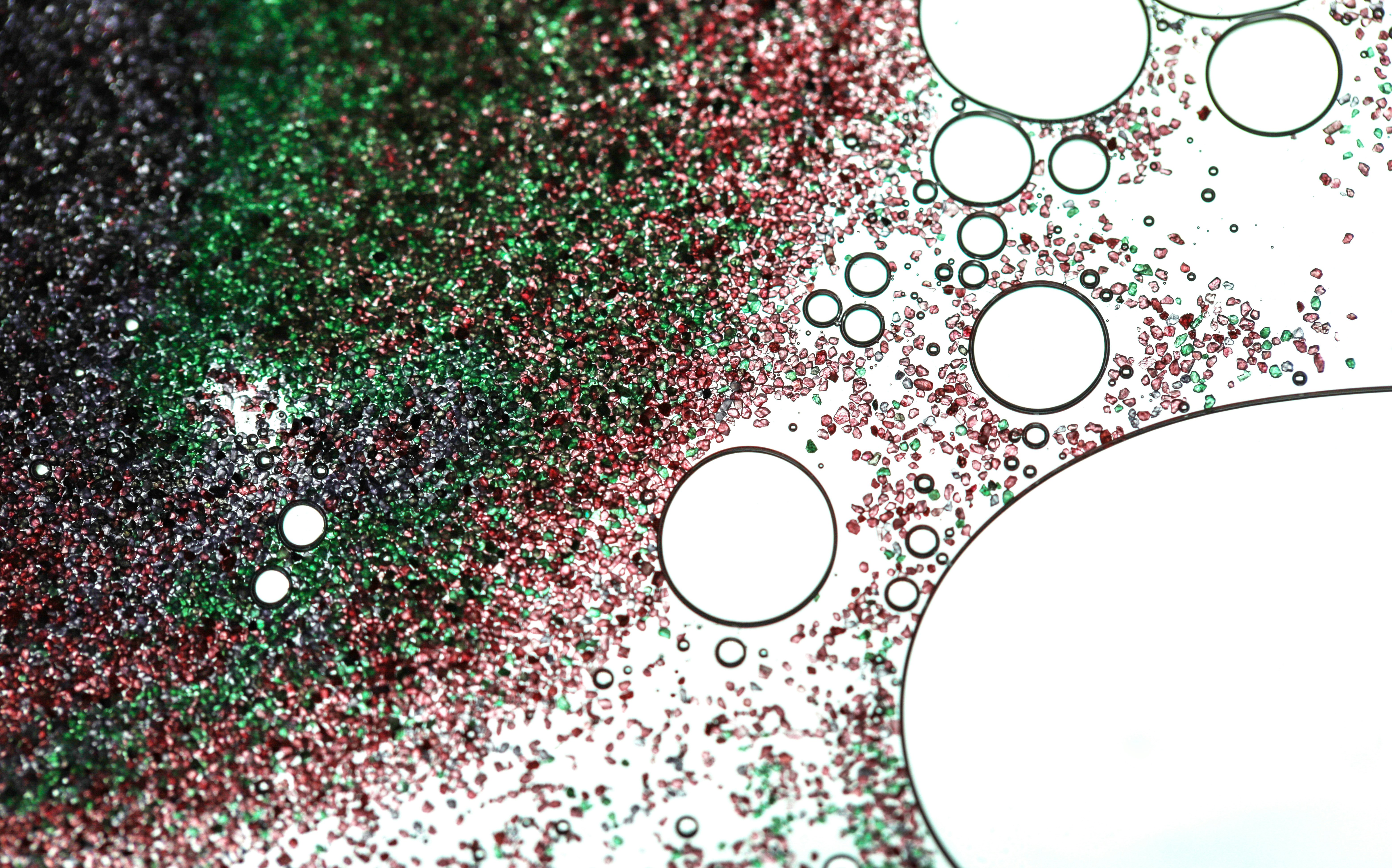 Visualización de filtrado y ampliación de datos en el aprendizaje activo generativo