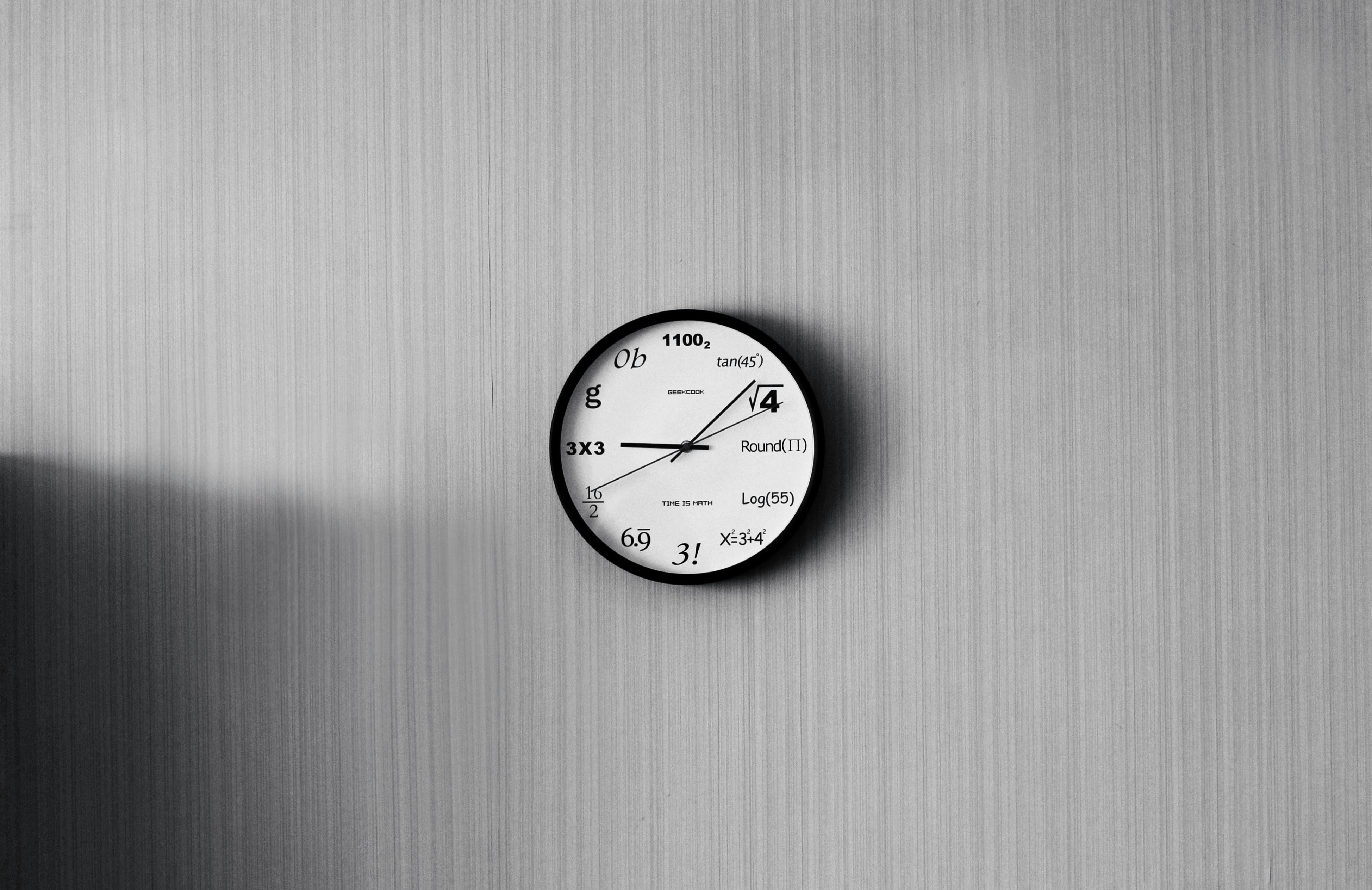 Matando el Tiempo Lineal