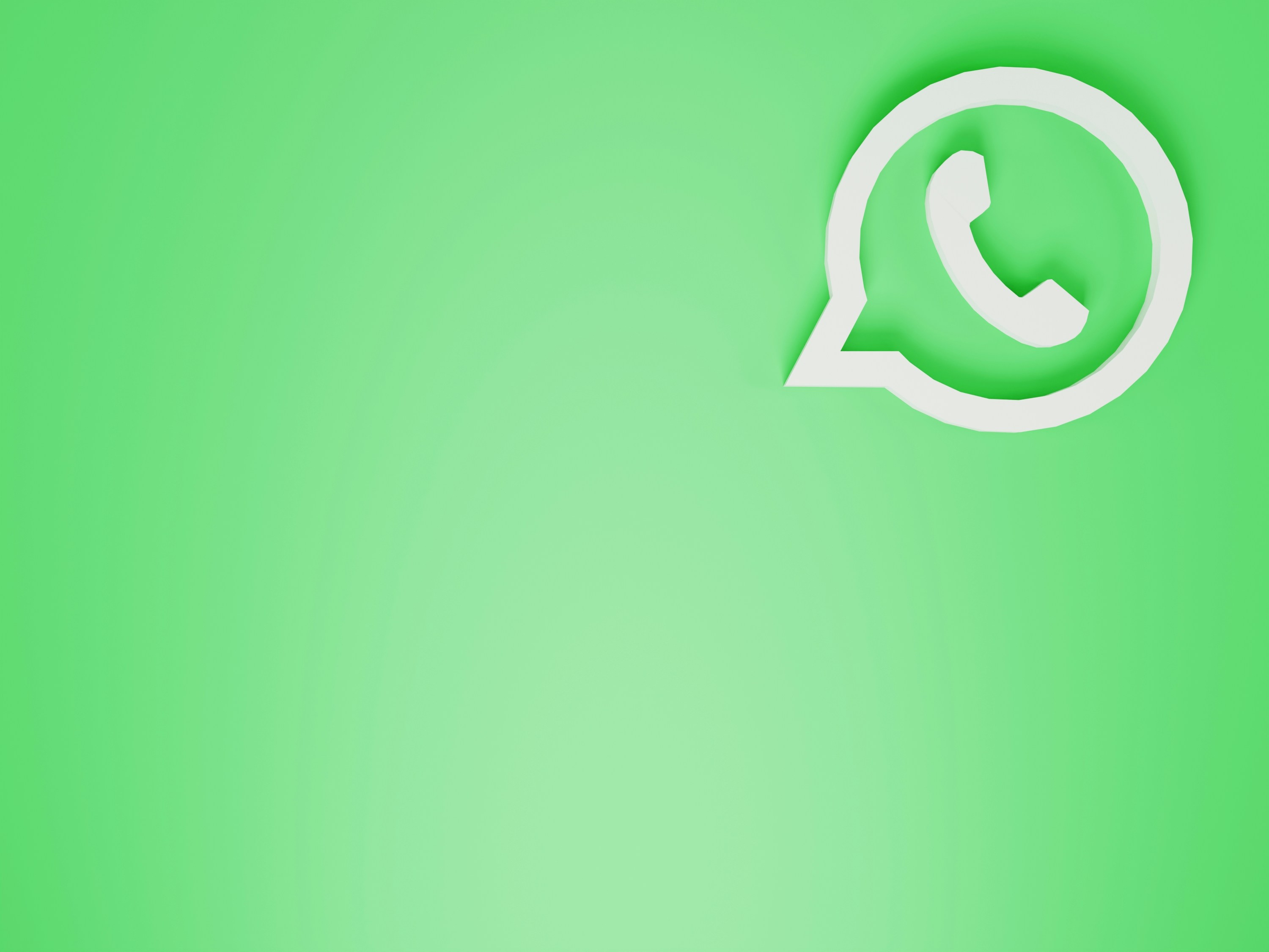 Advertencia de WhatsApp: Padres británicos engañados por 500.000 libras con una IA que se presenta como sus hijos