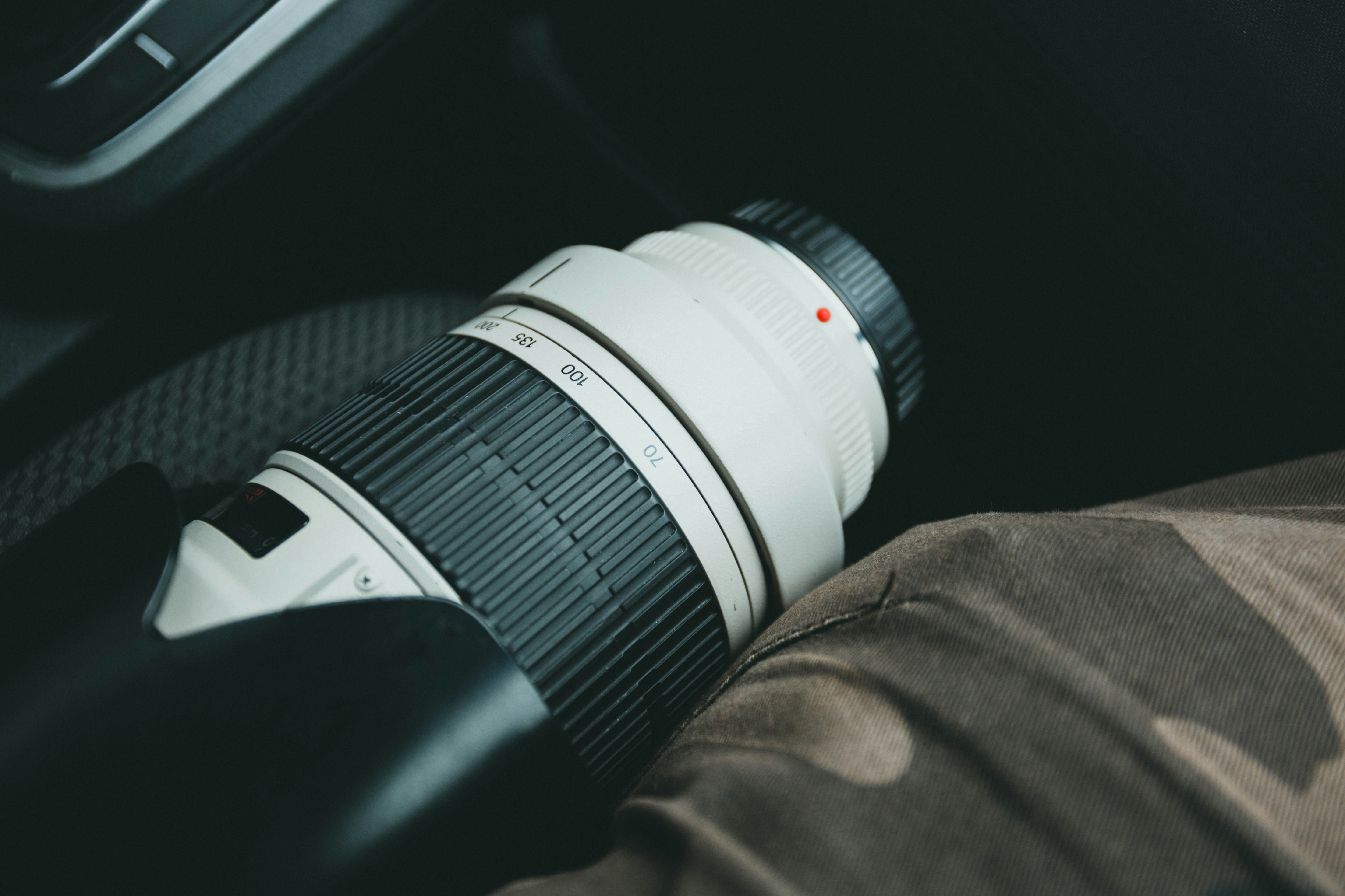 Descubre dónde se tomó cualquier fotografía con la AI: Una revisión de WhereIsThisPlace.net